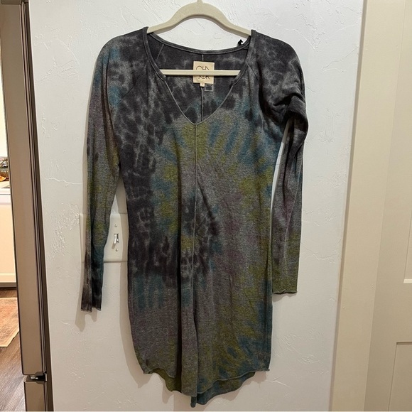NWT Chaser Long Sleeve Multi Colored Tie Dye Mini Dress Small - Picture 3 of 8